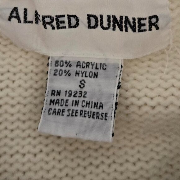 Classic Alfred Dunner Argyle Light/Dark Gray & White Sweater Size S - Picture 5 of 8